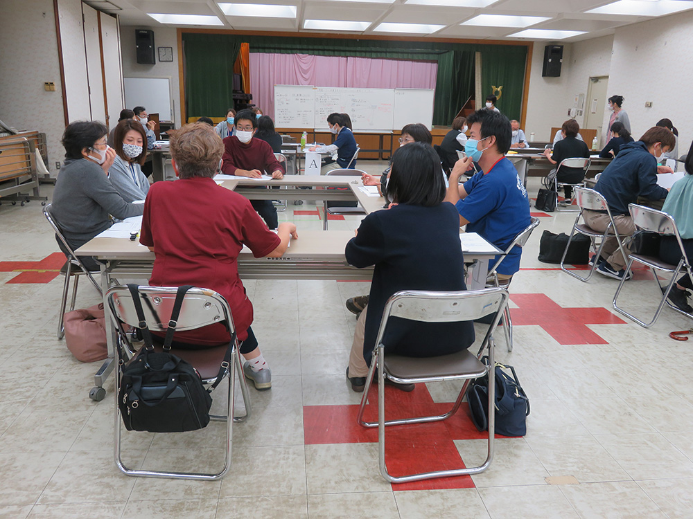 令和2年10月15日「在宅医療・介護等関係者を対象とした事例検討会」開催報告